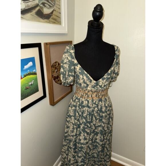 Free People Ellie Printed Floral Boho Smocked Tiered Maxi Dress Size Small Green - Picture 2 of 5